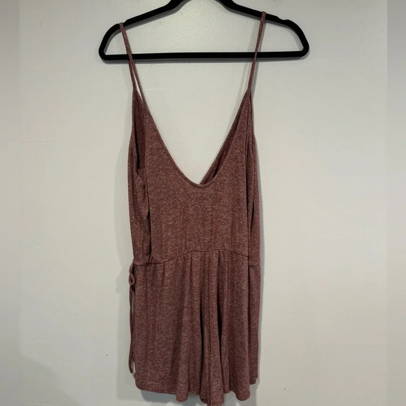 Maroon express lounge romper - Picture 5 of 5